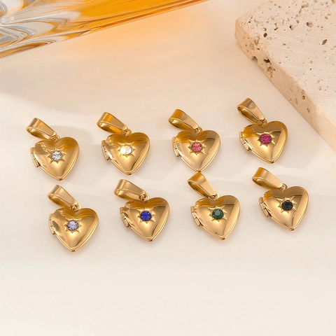 Stainless Steel Heart Locket Pendant Only For Women Gold Silver Plated Zirconia Star Engraved Photo Frame Jewelry Pendant