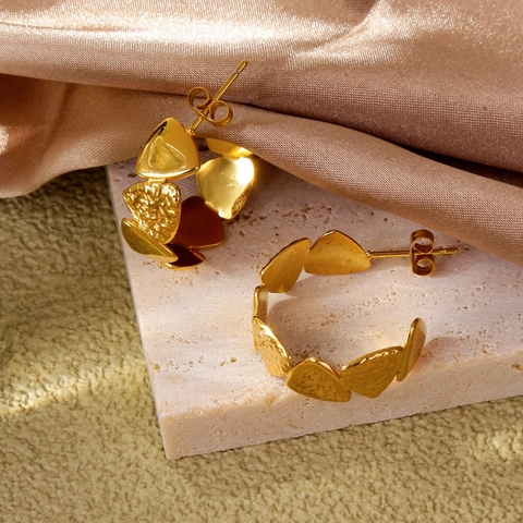 French Vintage 316L Stainless Steel C-Shaped Hoop Earrings For Women Gold Plated Hammered Geometric Leaf Earrings Jewelry