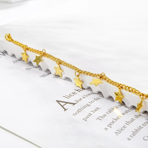 Minimalist Stainless Steel Star Pendant Bracelet For Women Gold Plated Five Pointed Star Dangle Chain Bracelet Jewelry