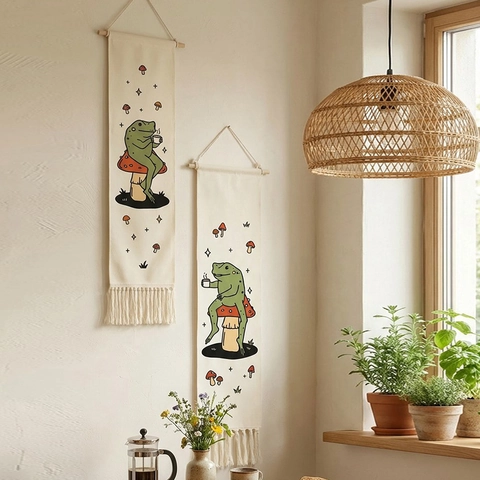 Arazzo da Parete in Cotone Boemo Con Nappe Rana Fungo Stampato Banner Ornamento d'Arte per Decorazione Casa Studio Camera