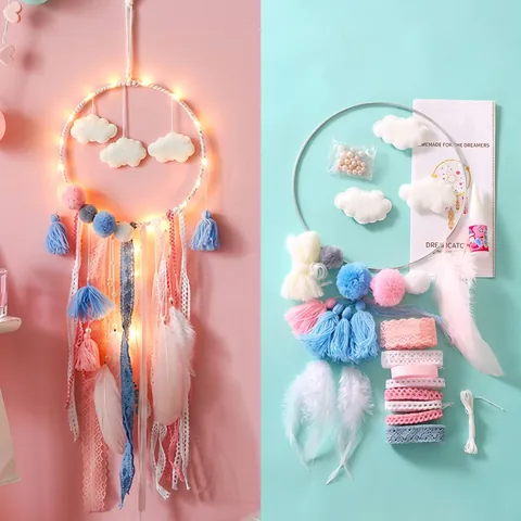 Acchiappasogni a Forma di Nuvola Con Luce LED Piume Rosa Blu Pizzo Nastro Decorazione da Parete Fatta a Mano Regalo Casa