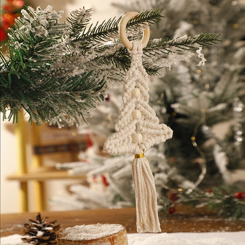 Bohemian Handmade Macrame Cotton Rope Christmas Tree Ornament Woven Wall Hanging With Wooden Beads Tassels For Home Decor