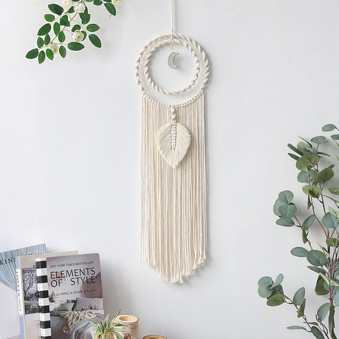 Decorazione da Parete in Macramè Fatto a Mano Acchiappasogni Bohémien in Filo di Cotone Intrecciato Con Luna Foglia e Nappine