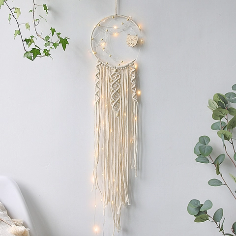 Atrapasueños de Macramé Bohemio Hecho a Mano de Luna y Estrella con Luces LED de Cuerda de Algodón Decoración de Pared
