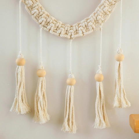 Arazzo da Parete Macrame Boemo Fatto a Mano in Corda di Cotone Con Perle di Legno Nappe Frange Decorazione per la Casa