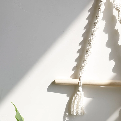 Décoration Murale Bohème en Macramé Fait Main Corde de Coton Tissée à Glands Avec Anneau en Bois Style Nordique Maison