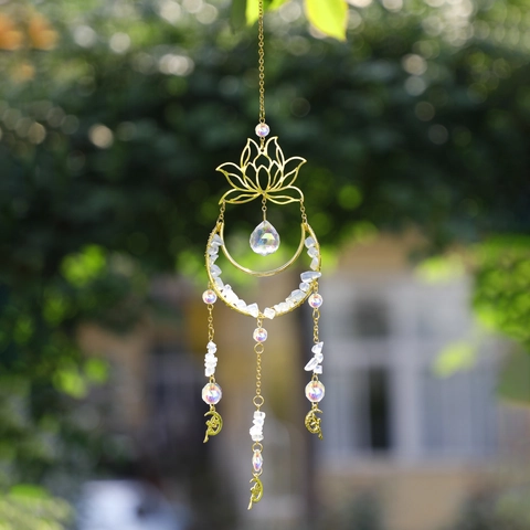 Lotus Moon Suncatcher Gold Alloy Rainbow Maker Hanging Crystal Ball Crushed Stones Ornament For Garden Window Home Decor