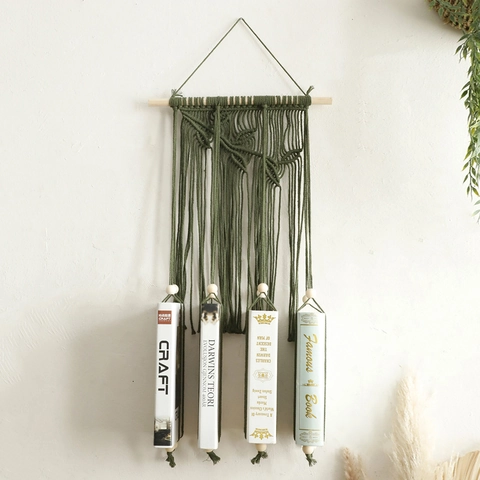 Scaffale per Libri a Parete in Macramé Fatto a Mano Bohémien Corda di Cotone Verde Oliva Con Perline di Legno Decorazione