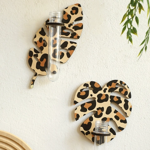 Vaso da Parete in Legno con Foglia di Monstera Leopardata Stazione di Propagazione per Piante Moderna Con Tubo di Plastica per Decorazioni Casa