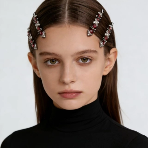 Vintage Alloy Rhinestone Hair Clip Elegant Floral Bobby Pin For Women Geometric Artificial Gemstone Hairpins Styling Accessories
