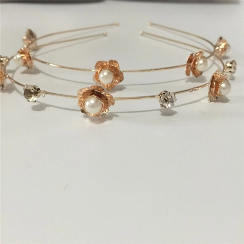 Serre-tête en Alliage de Style Coréen avec Strass et Perles Artificielles Élégant Serre-tête Floral pour Femmes Accessoires Cheveux