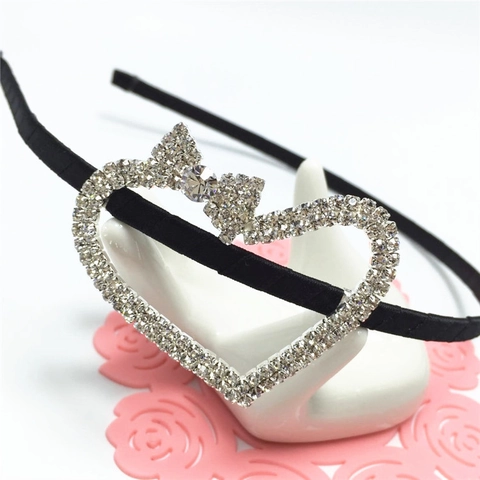 Korean Fashion Rhinestone Heart Bow Headband Black Satin Wrapped Elegant Sweet Hair Hoop For Women Daily Party Accessory