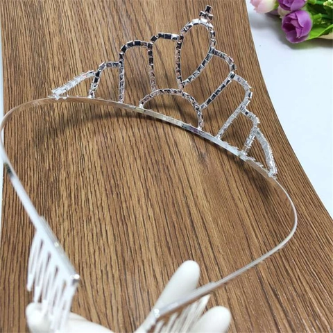 Elegante Corona da Sposa in Lega Placcata Argento Con Strass di Cristallo e Pettini Laterali per Matrimonio e Festa