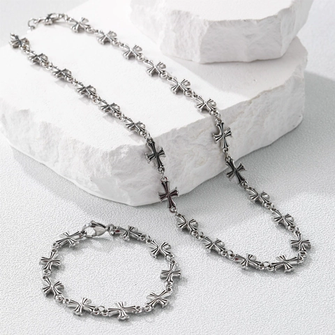 Collana a Catena con Croce in Acciaio al Titanio Gotico Vintage Bracciale a Maglie con Patch a Croce Unisex Gioielli Hip Hop