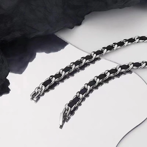 Titanstahl Schwarz Leder Umwickelte Panzerkette Halskette Hip Hop Schlüsselbein Kette Schmuck Für Damen Herren Vielseitig Zubehör