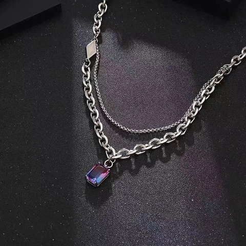 Collana a Doppio Strato in Acciaio al Titanio Con Ciondolo in Gemma Sfumata Gioielli Geometrici Lucidi Accessorio Moda
