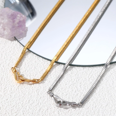Collar Minimalista de Acero de Titanio con Cadena de Hueso de Serpiente Para Hombre Mujer Cadena Plana de Clavícula Joyería