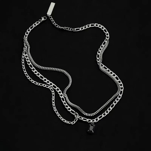 Collier Multicouche en Acier Titane avec Pendentif Rectangulaire Noir Chaîne Hip Hop Punk Bijoux pour Hommes Femmes Accessoire Quotidien