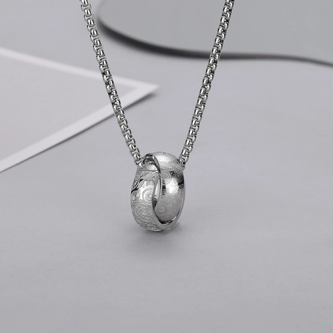 Collar con Colgante para Hombre Acero de Titanio Patrón de Paisley Tallado Doble Anillo Entrelazado Punk Streetwear