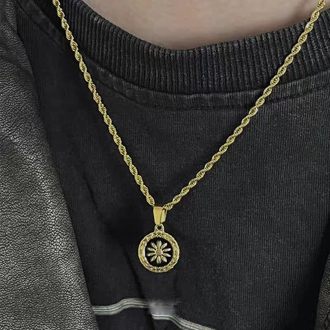 Titanium Steel Round Daisy Pendant Necklace For Men Women Gold Silver Color Rope Chain Waterproof Commuter Jewelry Gift