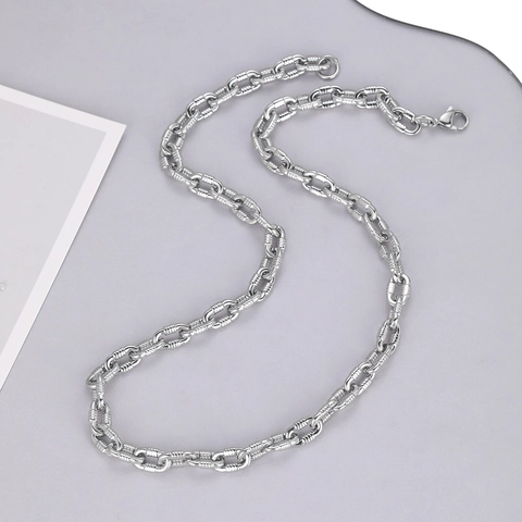 Collana a Catena a Maglie a Forma di O in Acciaio al Titanio di Tendenza per Uomo Donna Stile Industriale Minimalista Argento Lucido