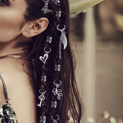 Anelli per Capelli Dreadlock in Lega Vintage Ciondolo a Foglia Farfalla Cuore Accessori per Trecce Donna Gioielli Argento Antico