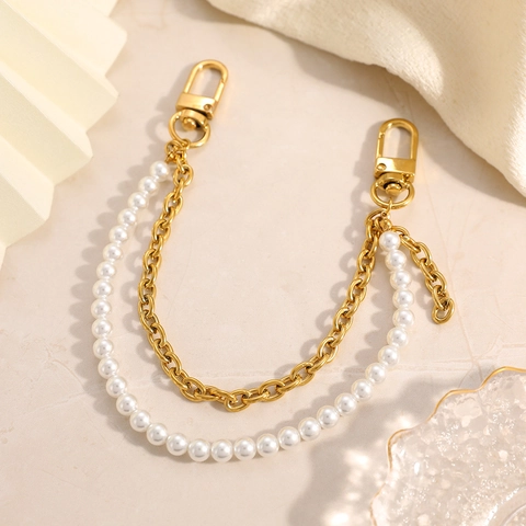 Stainless Steel Artificial Pearl Heart Bag Charm Rhinestone Enamel Pendant For Women Elegant Fashion Bag Keyring Accessory