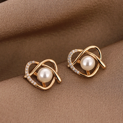 Elegante Herzförmige Süßwasserperle Kupfer Ohrringe Für Damen Zierliche Strass Eingelegte Mode Schmuck Pendler Ohrstecker