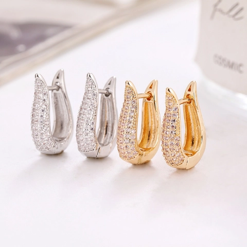 Eleganti Orecchini Huggie a U Con Strass Pavé per Donna Gioielli in Rame Con Perno in Acciaio Inossidabile Oro Argento
