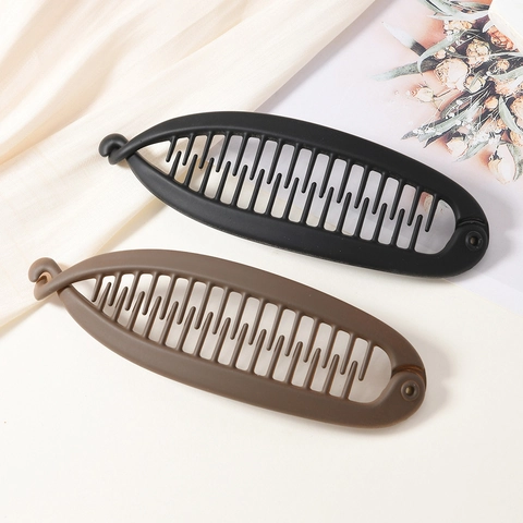 Pinza para el Cabello Banana Mate Minimalista Color Sólido Antideslizante Soporte para Coleta Forma de Pez Mujer