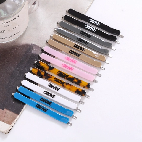 Pinzas para el Cabello Coreanas con Estampado de Letras GROVE para Mujer Pasadores Minimalistas de Plástico y Metal Accesorios de Peinado Sencillos