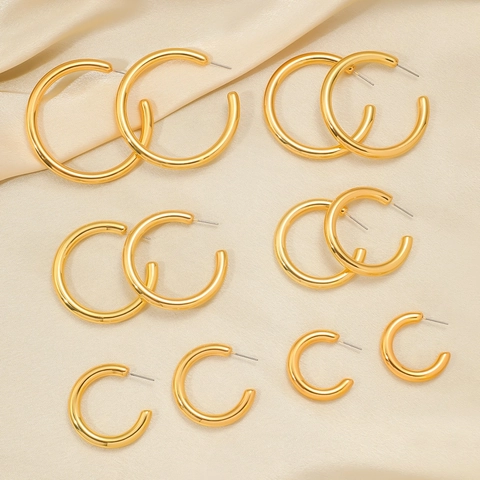 Modern Chunky Metal C-Shaped Hoop Earrings Gold Plated Mirror Polish Geometric Ear Studs Fashion Minimalist Jewelry For Women