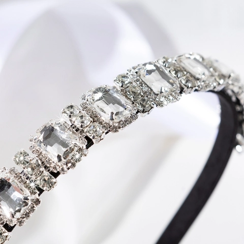 Korean Style Luxury Geometric Rectangular Rhinestone Encrusted Headband For Women Black Fabric Pave Crystal Hair Band Accessory