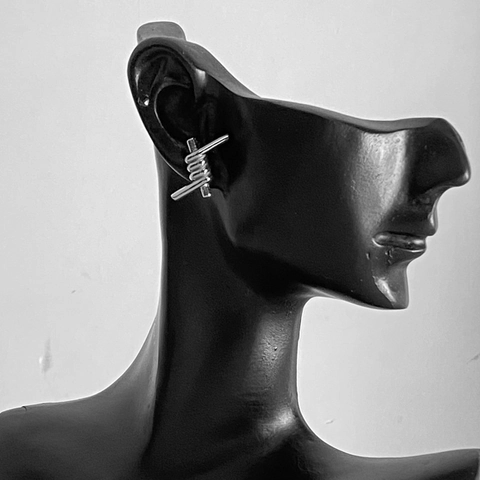 Unisex Prikkeldraad Oorknopjes Titanium Staal Punk Gothic Stijl Individuele Accessoires Industrieel Ontwerp Sieraden Zilverkleur