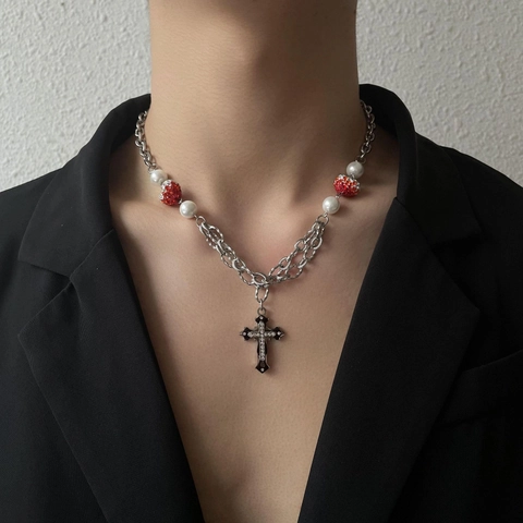 Collar con Colgante de Cruz de Acero de Titanio Hip Hop Gótico Unisex Corazón de Diamantes de Imitación Perla Artificial