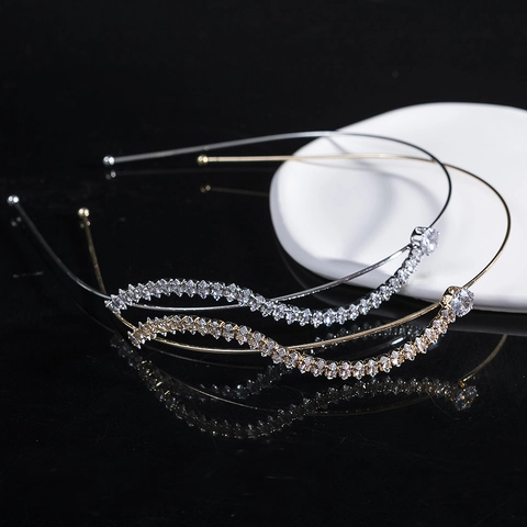 Koreanischer Stil Strass Wellen Stirnband Metall Haarreif Gold Silber Vergoldet Zirkonia Künstliche Perle Haarclip Für Damen Hochzeit Party Elegantes Haar-Accessoire