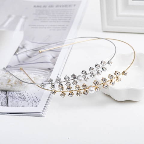 Diadema de Aleación de Zinc con Diamantes de Imitación y Perla Artificial Elegante Fina Simétrica Banda de Pelo para Boda Fiesta Mujer Accesorios