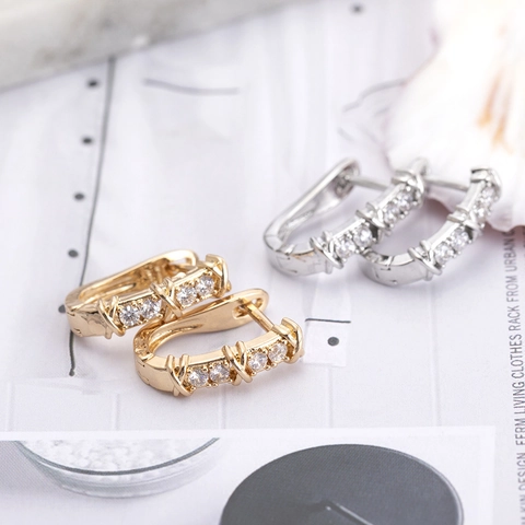 Fashion X Cross Rhinestone U-Shaped Hoop Earrings For Women Metal Electroplated Minimalist Geometric Earring Post Jewelry Gift