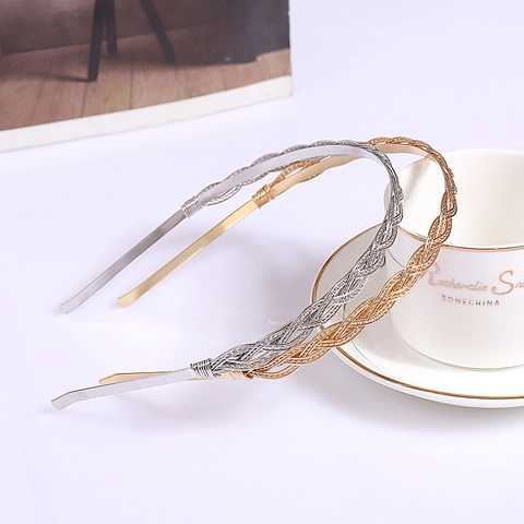 Vintage Braided Metal Headband For Women Elegant Gold Silver Alloy Twisted Hair Hoop Retro Hair Accessories Daily Party Wedding