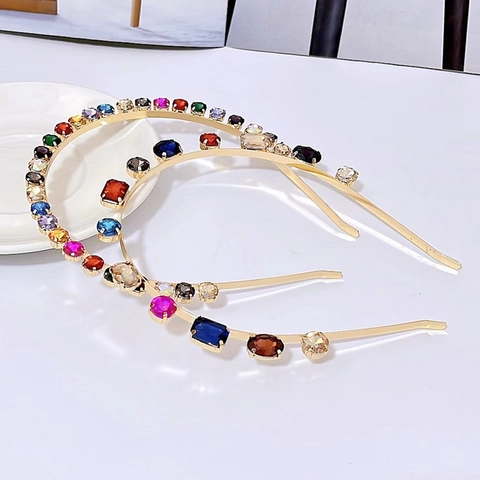 Diadema de Aleación de Oro con Diamantes de Imitación de Colores Estilo Palacio Vintage Mujer Elegante Cristal Geométrico Accesorios