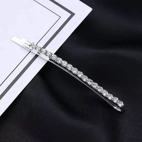 Minimalist Silver Alloy Rhinestone Bobby Pin Hair Clip For Women Sparkling Side Hair Grip Sweet Fashion Hair Accessories