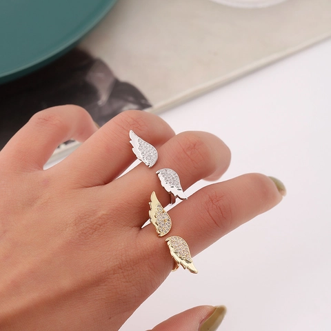 Elegant Copper Angel Wing Ring For Women With Zirconia Rhinestone Inlay Open Adjustable Finger Ring For Daily Wedding Gift Jewelry