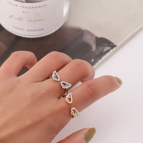 Elegant Copper Heart Wings Open Ring For Women Rhinestone Inlaid Adjustable Korean Style Angel Wing Finger Ring Jewelry