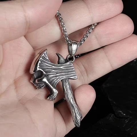 Vintage Stainless Steel Battle Axe Skull Pendant Necklace For Men Gothic Punk Hip Hop Domineering Alloy Neck Jewelry Gift