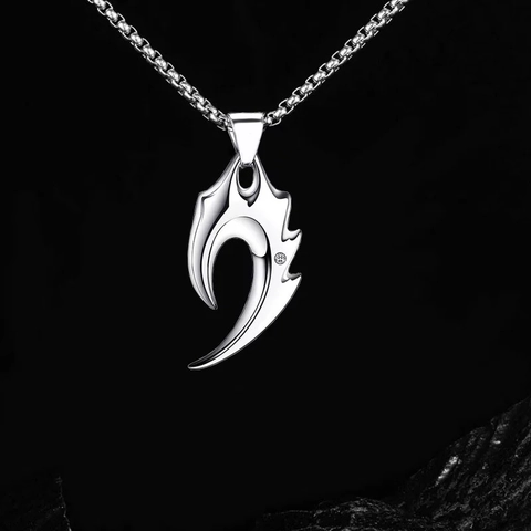 Stainless Steel Crescent Moon Totem Pendant Necklace Silver Tribal Claw Rhinestone Hip Hop Jewelry For Men Women Daily Accessory