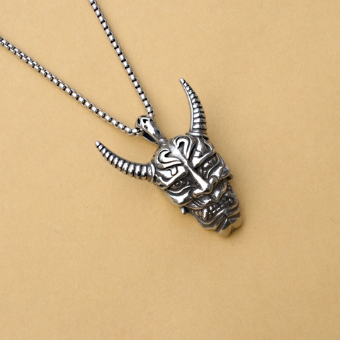 Collana con Pendente Maschera Hannya Punk Gothic in Acciaio Inossidabile Titanio Hip Hop Street Style Gioielli per Uomini Ragazzi Regalo