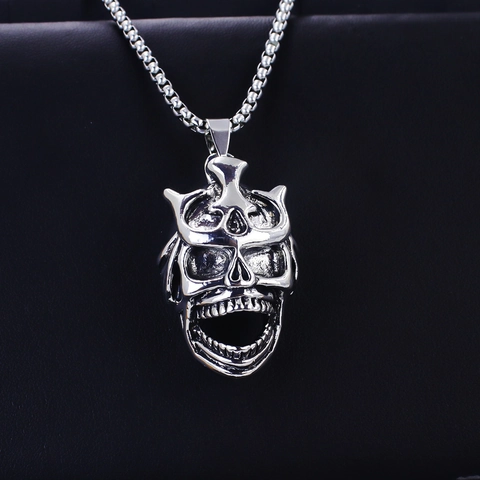 Collana con Pendente a Croce e Teschio in Acciaio Inossidabile Punk Hip Hop Gotico Collana con Strass Teschio Retrò con Corona in Lega per Uomo Donna
