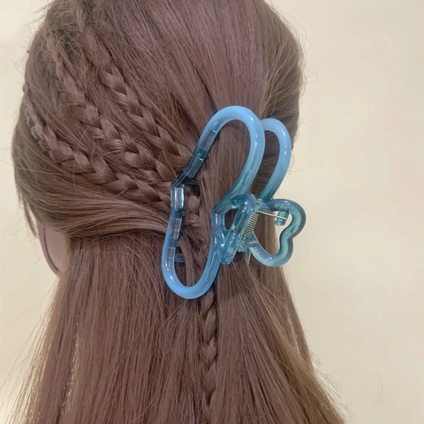 Women Translucent Blue Hair Claw Clip Heart Fish Tail Shape Resin Hair Clamp Gradient Color Non Slip Hair Accessory
