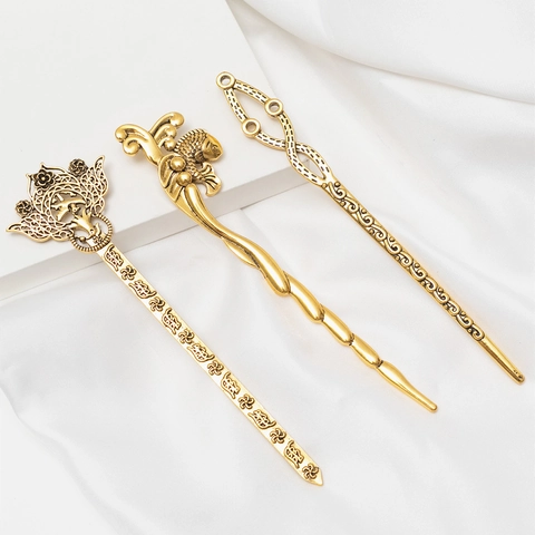 Vintage Chinese Style Alloy Gold Hair Stick Floral Carp Fox Patterns Traditional Hollow Hair Accessories For Women Jewelry