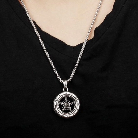 Collana con Pendent Mozzo Ruota Industriale Vintage per Uomo Acciaio Inossidabile Stella Pentagramma Numeri Romani Gioielli Punk